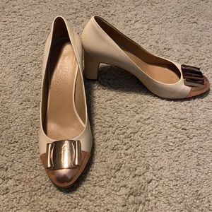 Salvatore Ferragamo nude pump size 38.5 authentic